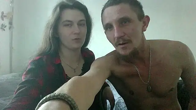 Snapshot of Twolatte1520 chatting on 02/02/26, 12:04 Twolatte1520 online show from 02/02/26, 12:04