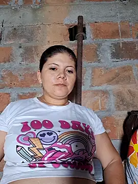 lady and charly online show from 12/17/25, 02:06