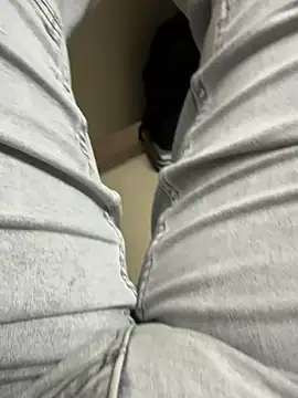 Snapshot of kartik_12098 chatting on 10/05/25, 02:37 kartik 12098 online show from 10/05/25, 02:37