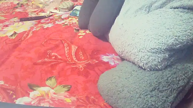 Playful MILF Demi online show from 12/03/25, 07:45