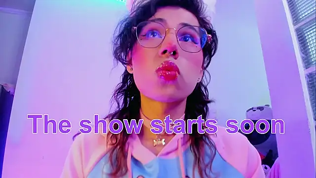 Sweet-SharoKitty online show from 12/22/25, 11:02