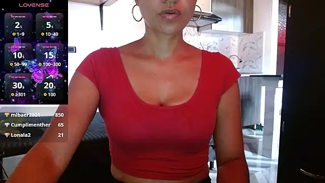 Snapshot of Seductress_Malia chatting on 06/30/26, 03:57 Seductress Malia online show from 06/30/26, 03:57
