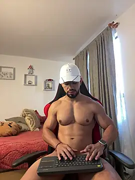 Ezzio Scolaro online show from 02/05/26, 12:10