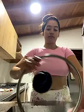 Nhefertary online show from 11/18/25, 08:24