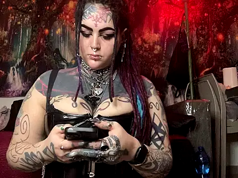 nyxvelon online show from 12/16/25, 12:04