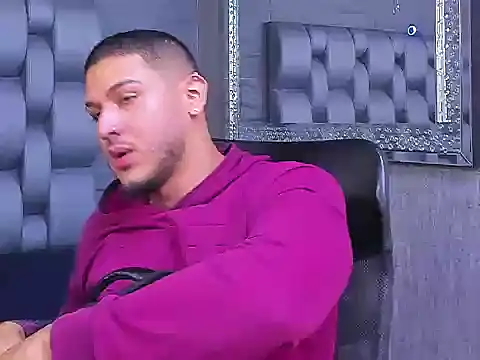 jasonshaw25 online show from 10/08/25, 11:24