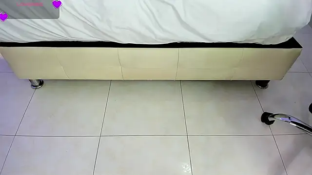 ScarletEvanss  online show from 05/02/26, 10:53