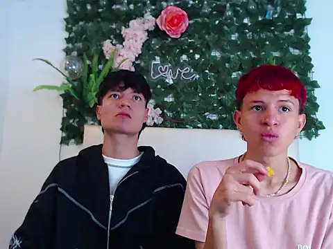 alex russo   online show from 11/09/25, 04:00