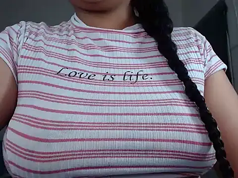 Agatha milk24 online show from 10/17/25, 02:30