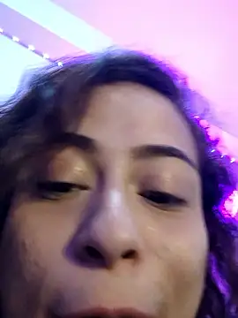  issy online show from 01/18/26, 12:03