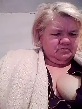 LusiyaGold5 online show from 11/12/25, 08:19