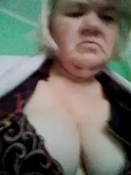 LusiyaGold5 online show from 11/15/25, 01:51