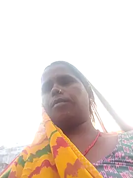 Snapshot of Janvi_tv chatting on 10/08/25, 01:58 Janvi tv online show from 10/08/25, 01:58