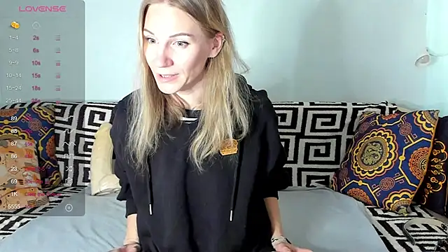 Amalia Mio online show from 10/12/25, 08:02