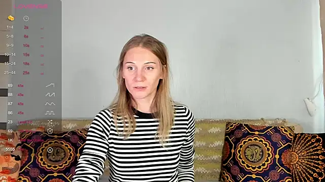 Amalia Mio online show from 10/27/25, 08:07