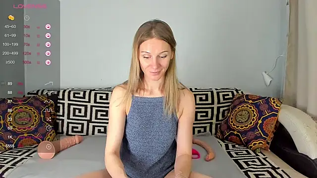 Amalia Mio online show from 11/14/25, 10:03