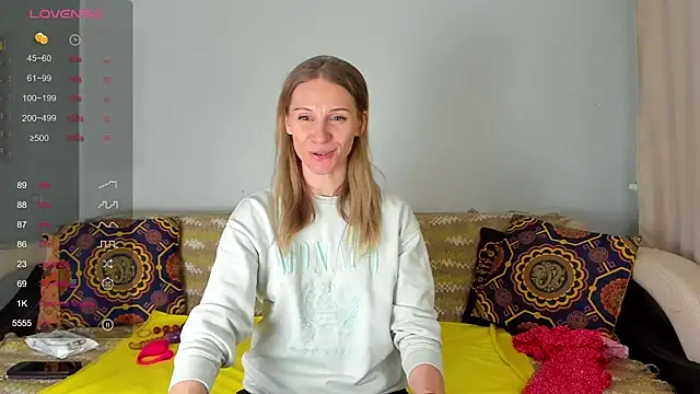 Amalia Mio online show from 12/15/25, 08:07