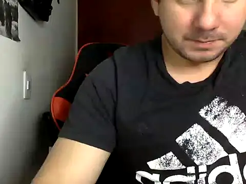 Snapshot of kaspar_6 chatting on 10/14/25, 02:12 kaspar 6 online show from 10/14/25, 02:12