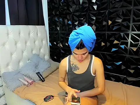 Yourdreamgoddess online show from 05/12/26, 05:10