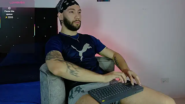 angel kyrozz online show from 03/27/26, 06:40