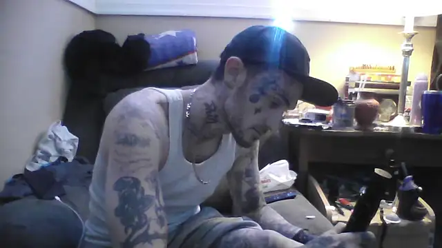 Snapshot of SWAGGDaddy93 chatting on 02/17/26, 07:38 SWAGGDaddy93 online show from 02/17/26, 07:38