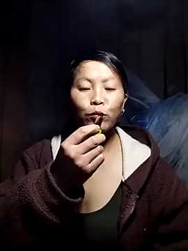 sumaybae online show from 11/15/25, 12:34