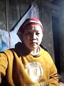 sumaybae online show from 12/15/25, 11:47