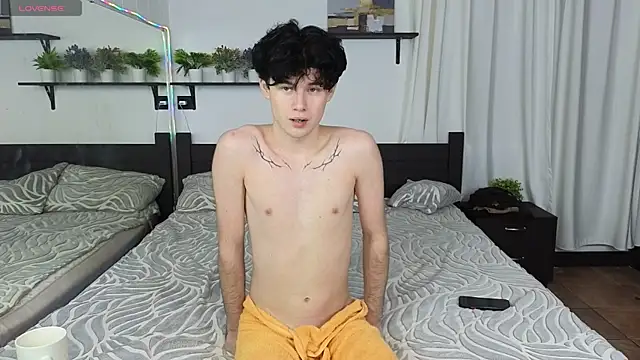 Cute Mike online show from 11/15/25, 12:41