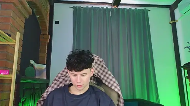 Cute Mike online show from 02/25/26, 08:46