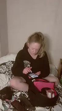 Snapshot of amandatheblondewife chatting on 01/07/26, 09:23 amandatheblondewife online show from 01/07/26, 09:23