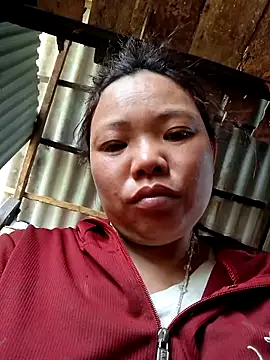 miomio-12 online show from 04/16/26, 02:56