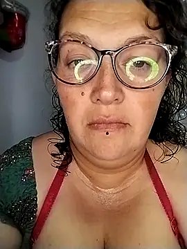 -saraqueen- online show from 11/23/25, 05:18