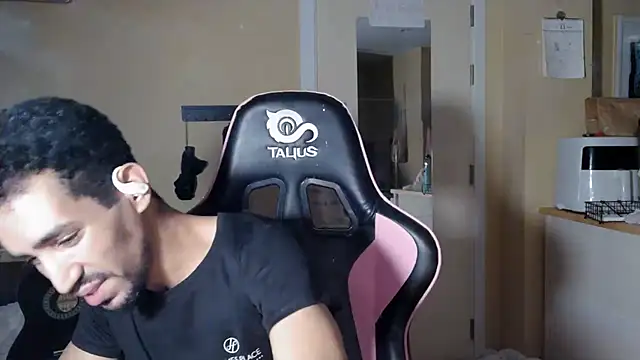 junokun22 online show from 11/18/25, 07:07