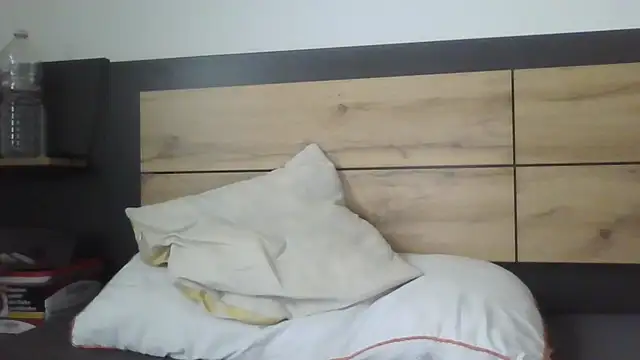 Snapshot of Arbneh69 chatting on 10/07/25, 03:31 Arbneh69 online show from 10/07/25, 03:31