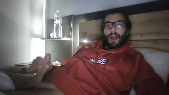 Snapshot of Arbneh69 chatting on 10/10/25, 07:57 Arbneh69 online show from 10/10/25, 07:57