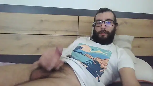 Snapshot of Arbneh69 chatting on 03/03/26, 02:45 Arbneh69 online show from 03/03/26, 02:45