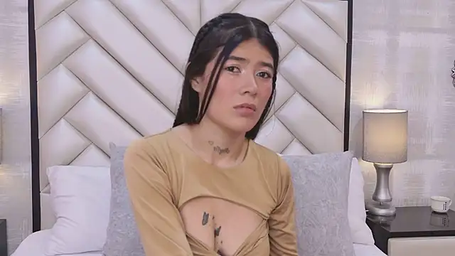 Snapshot of CristalShayy chatting on 02/28/26, 12:06 CristalShayy online show from 02/28/26, 12:06