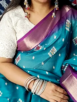 traditional Jaanvi online show from 02/05/26, 02:54