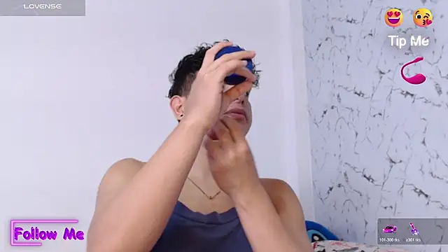 Dominic king7 online show from 10/17/25, 08:11