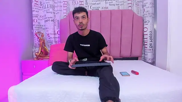 Timothe Evans online show from 10/20/25, 09:15