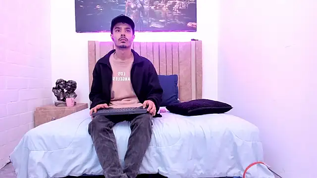 Timothe Evans online show from 01/14/26, 04:07