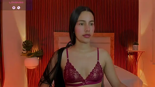 Snapshot of kaitt_ chatting on 07/10/26, 11:35 kaitt online show from 07/10/26, 11:35