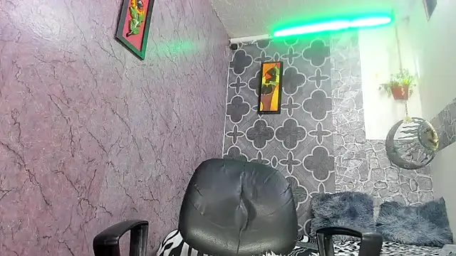 sexyboys cutex18 online show from 02/02/26, 09:02