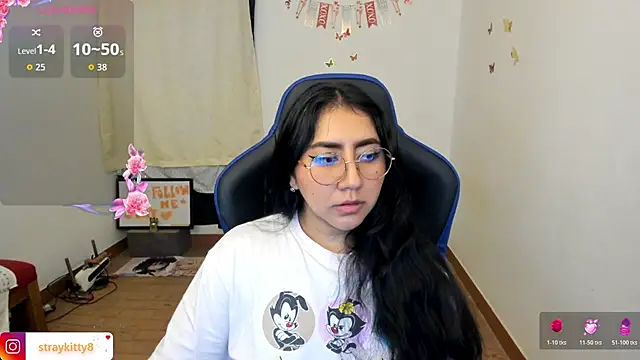 LoveLyy- online show from 03/20/26, 04:45