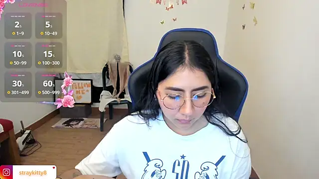 LoveLyy- online show from 03/30/26, 11:50