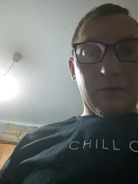 MeskaKurwa1988 online show from 10/13/25, 09:59