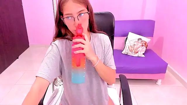 blondie dirtysquirt online show from 11/18/25, 07:18