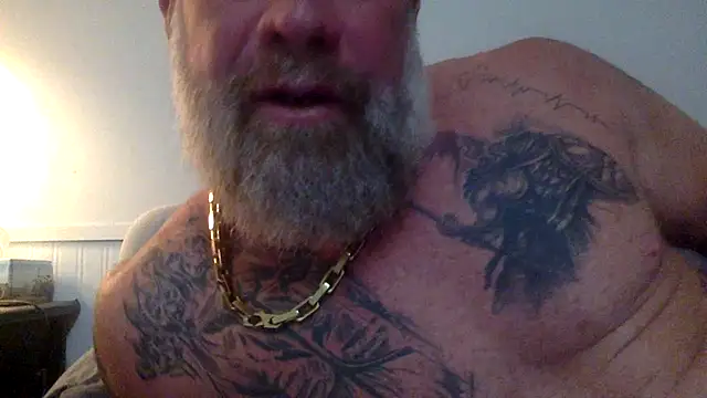 Snapshot of Muscledick40 chatting on 06/23/26, 05:16 Muscledick40 online show from 06/23/26, 05:16