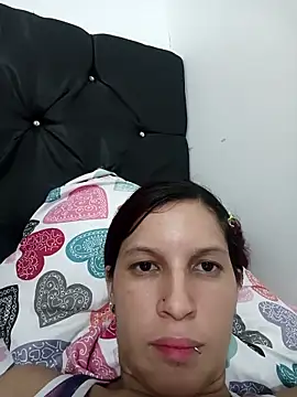 Mariana08andDiego online show from 11/20/25, 01:28