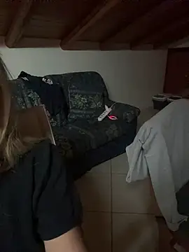 Snapshot of Blessed0852 chatting on 10/26/25, 01:55 Blessed0852 online show from 10/26/25, 01:55